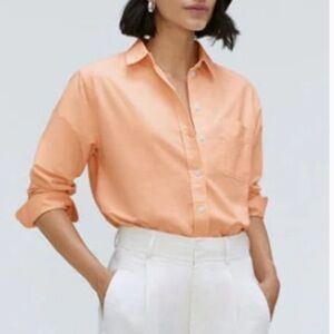 42. Everlane $88 The Relaxed Oxford Button Down Shirt in Apricot